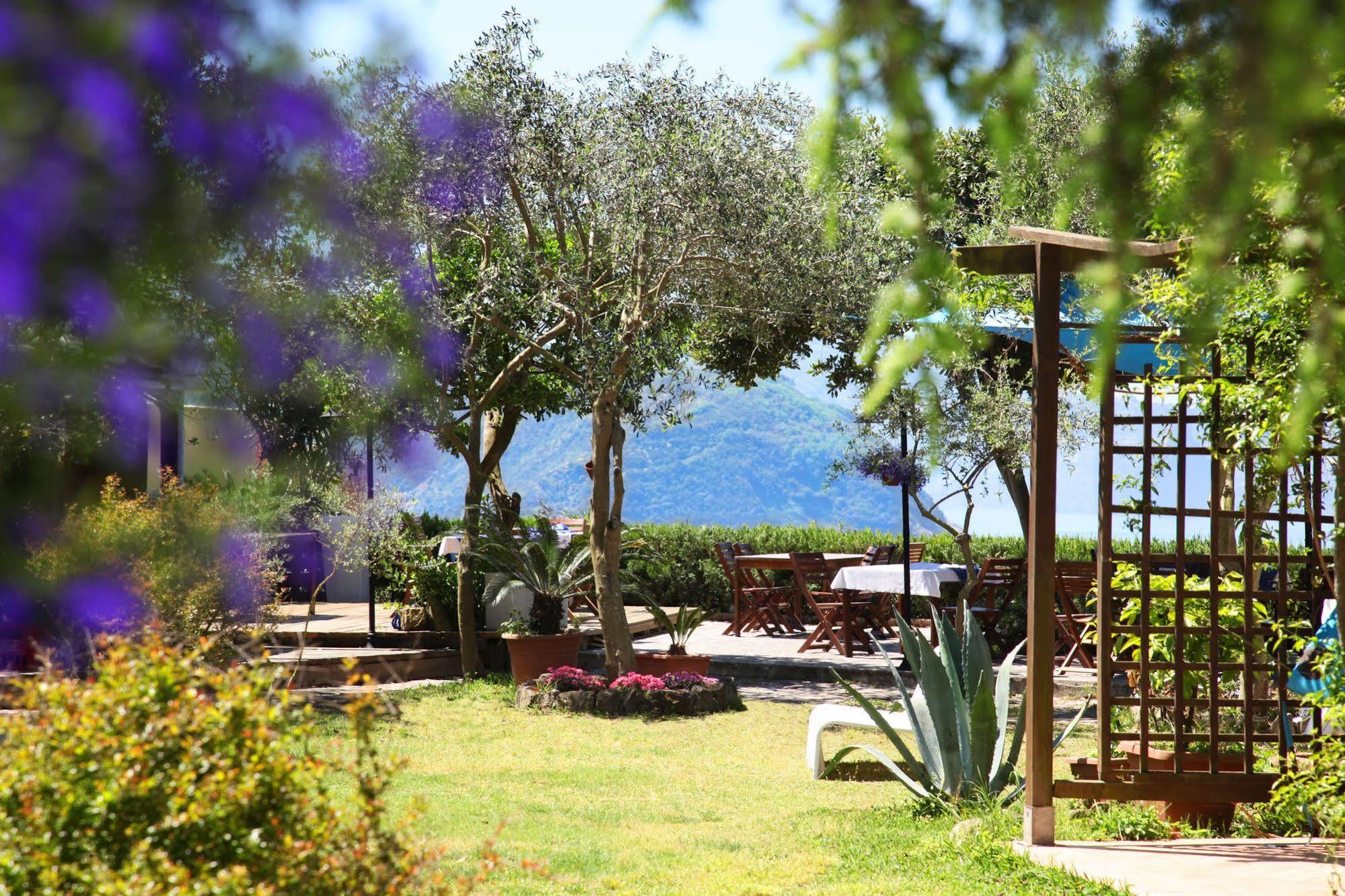 Hotel Solcalante Procida Exterior foto